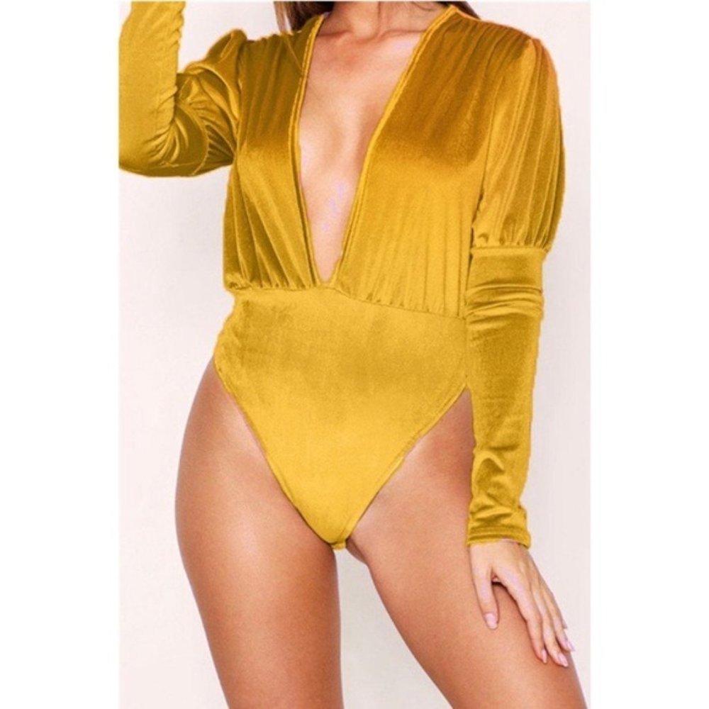 Brushed Gold Velvet Deep Plunge Bodysuit - Size Small - NWOT